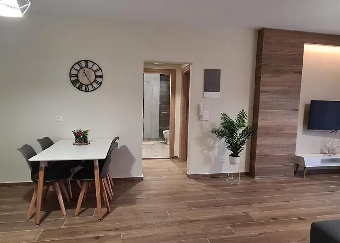 Markellas * Ampavris