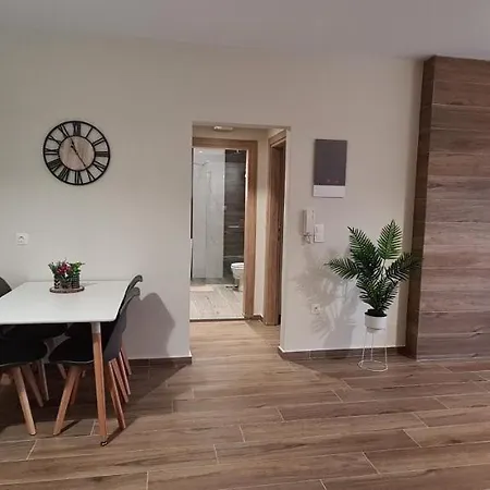 Markellas * Ambávrisz